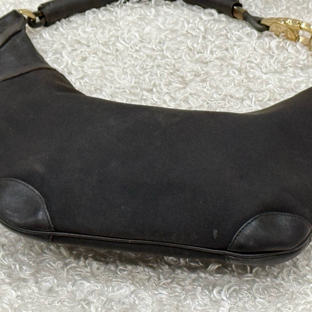 Gucci Black Hobo Bag with Gold Hardware - Picture 9 of 16